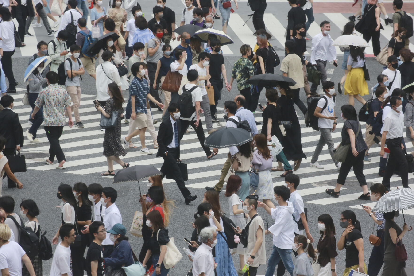 APTOPIX Virus Outbreak Japan